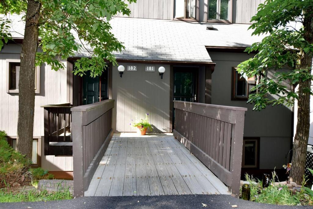 3-Bedroom Vacation Home Steps To Camelback Ski Area Ski-In Ski-Out Crescent Lake Dış mekan fotoğraf