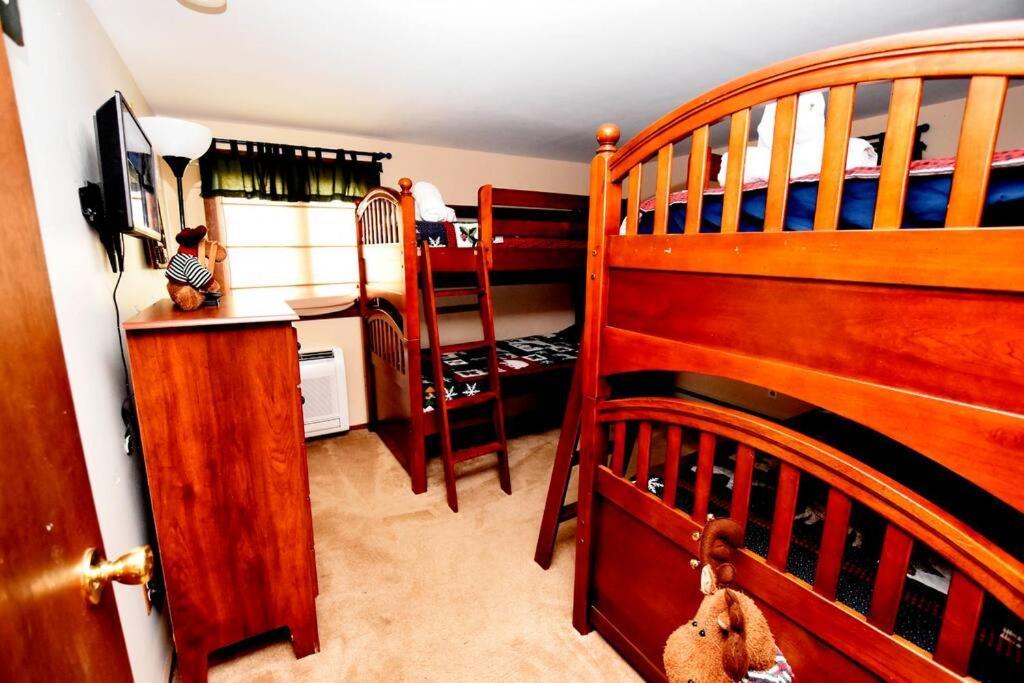 3-Bedroom Vacation Home Steps To Camelback Ski Area Ski-In Ski-Out Crescent Lake Dış mekan fotoğraf